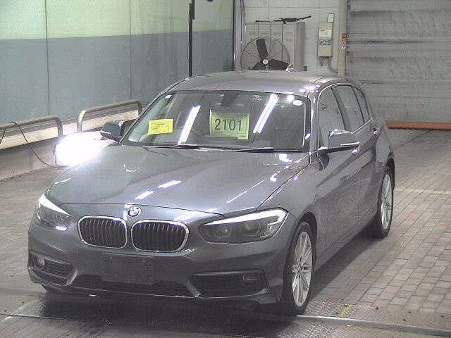 BMW 1-SERIES