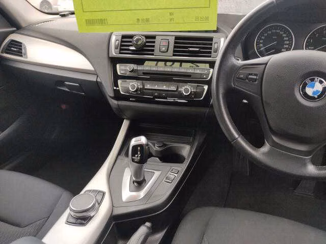 BMW 1-SERIES