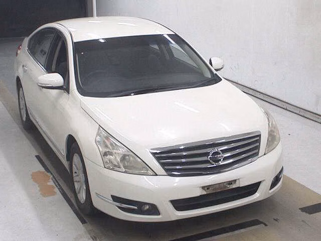 NISSAN TEANA