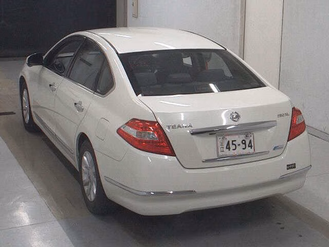 NISSAN TEANA