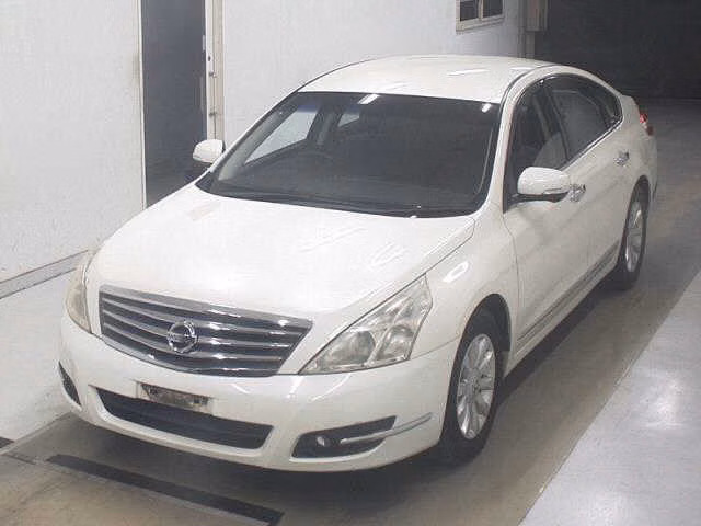 NISSAN TEANA