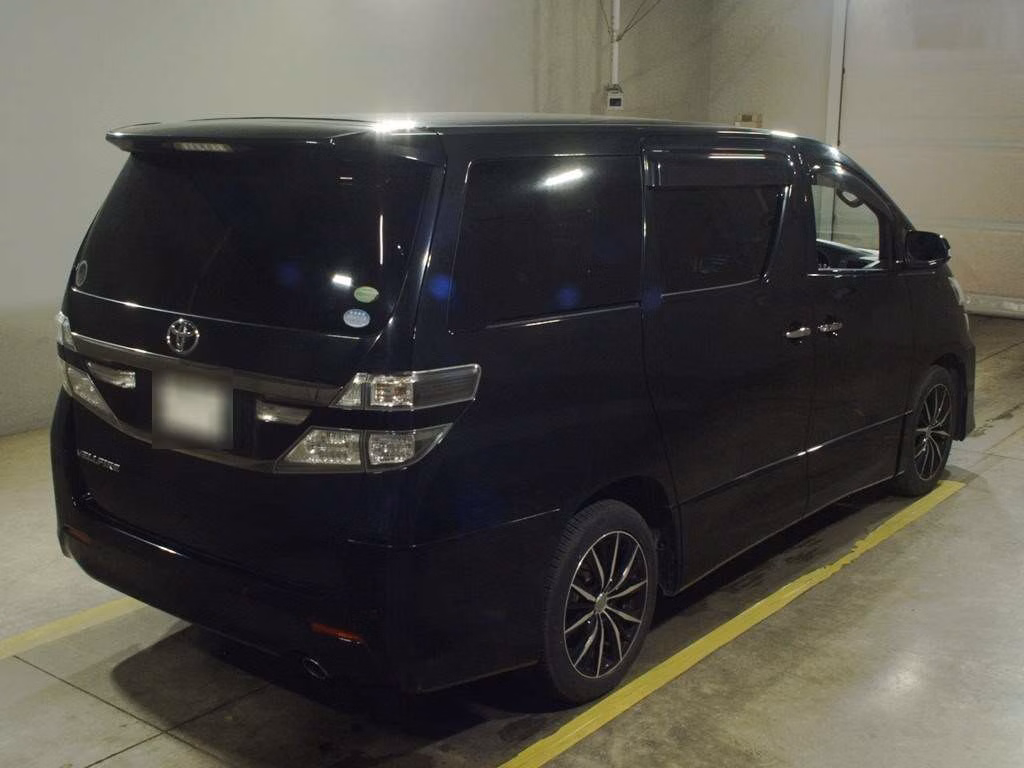 TOYOTA VELLFIRE