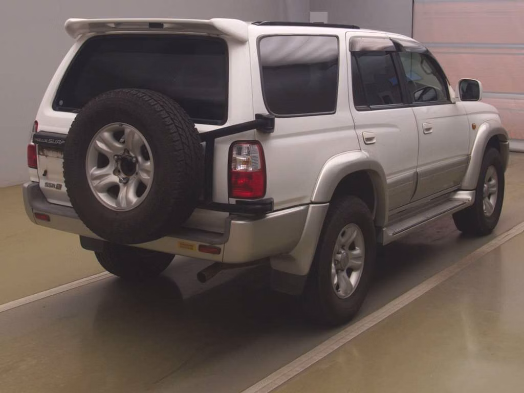 TOYOTA HILUX SURF