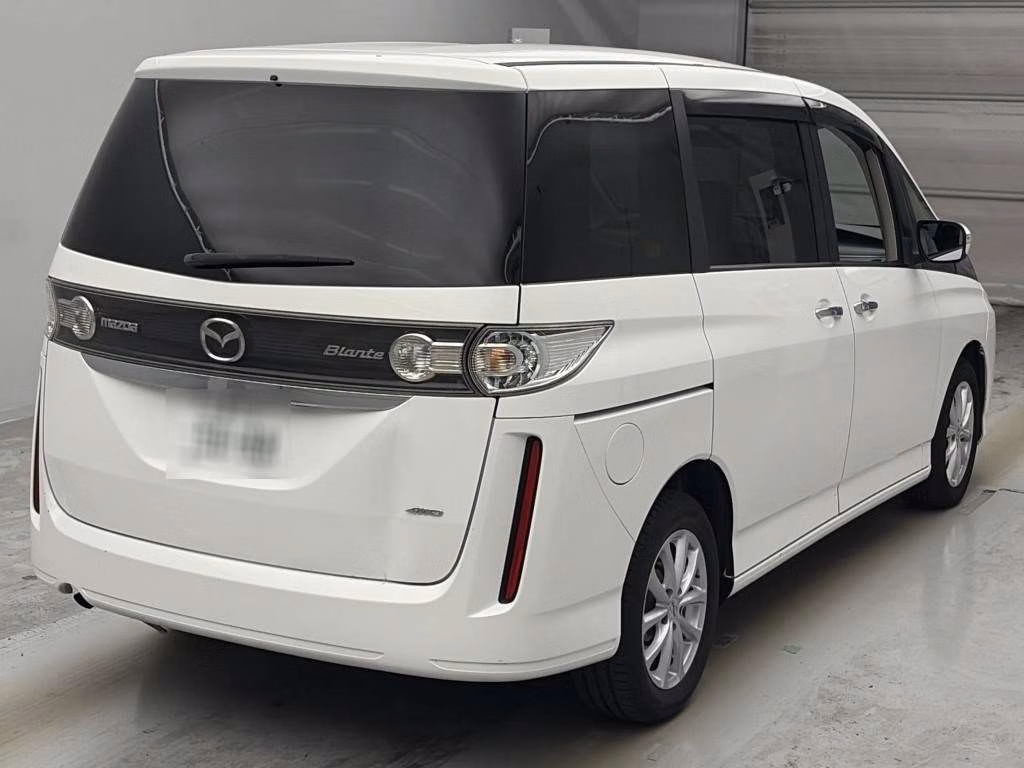 MAZDA BIANTE