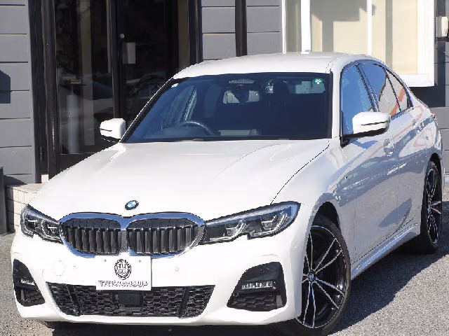 BMW 3-SERIES