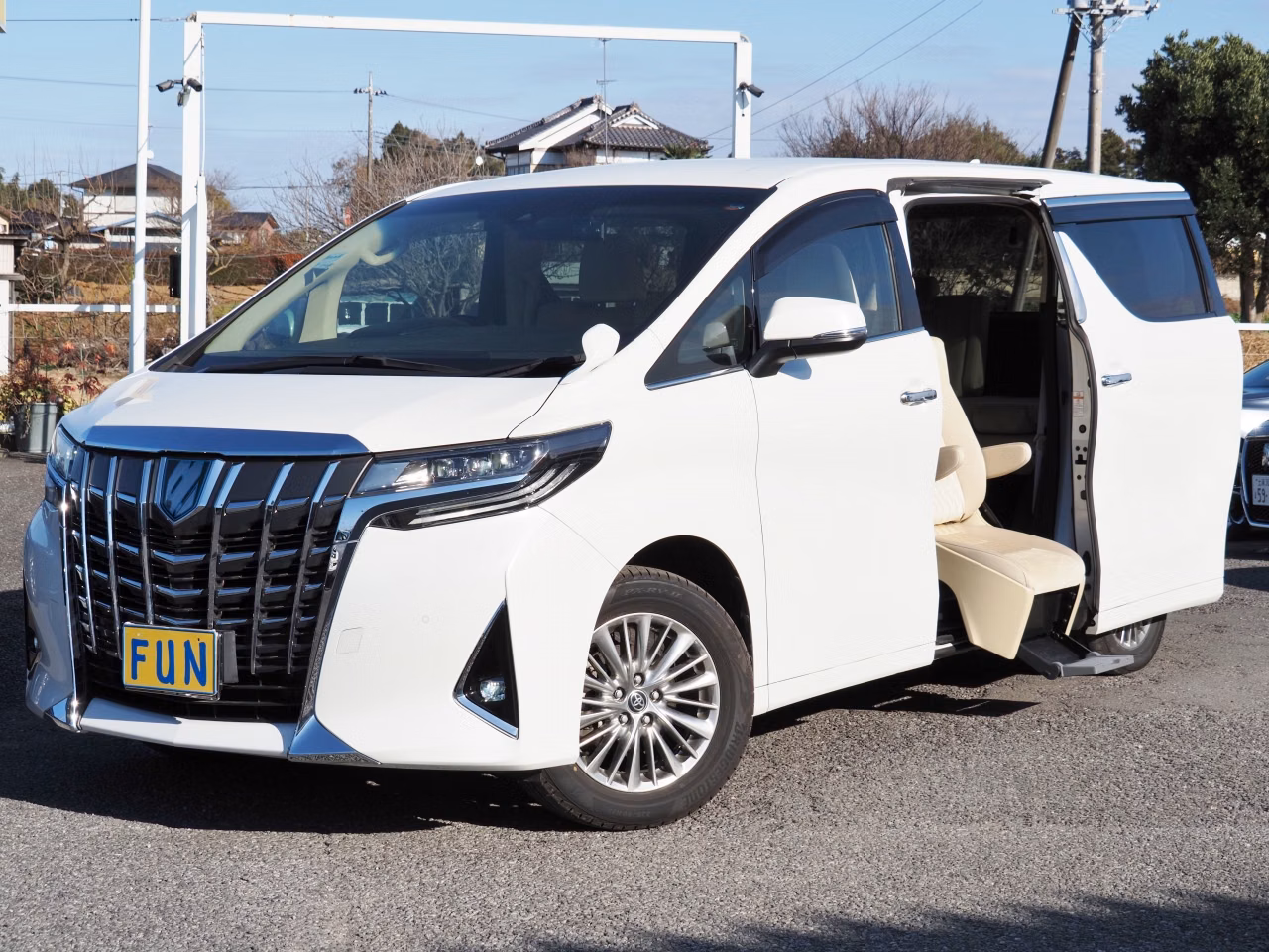 TOYOTA ALPHARD