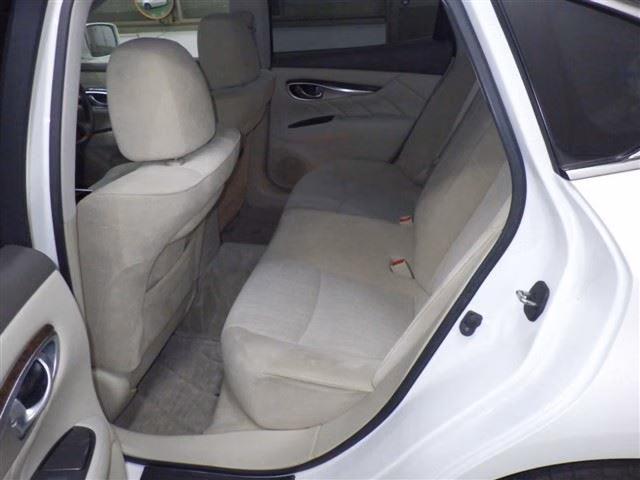 NISSAN FUGA