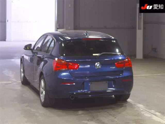 BMW 1-SERIES