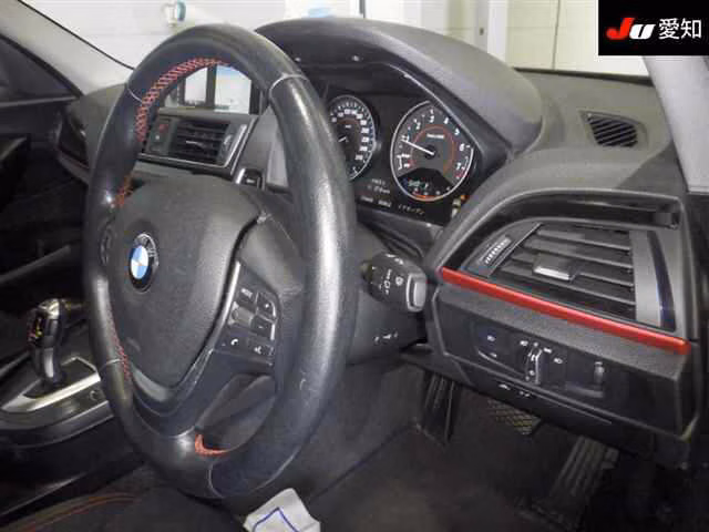 BMW 1-SERIES