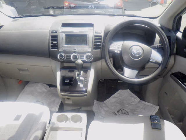 MAZDA MPV