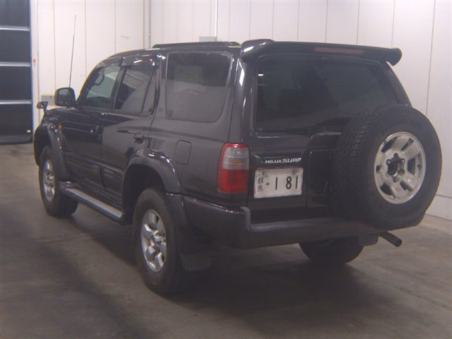 TOYOTA HILUX SURF