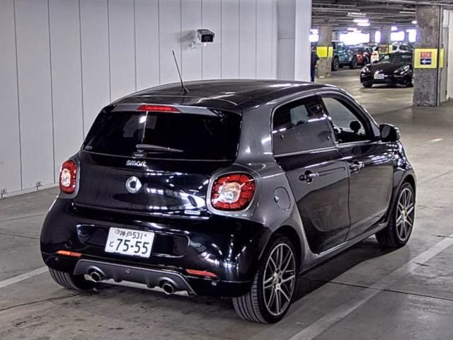 SMART FORFOUR