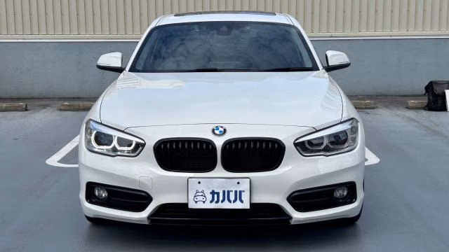 BMW 1-SERIES