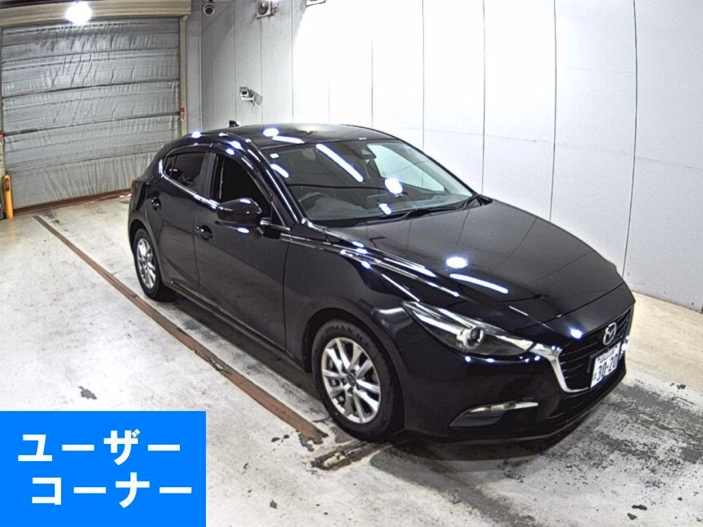 MAZDA AXELA