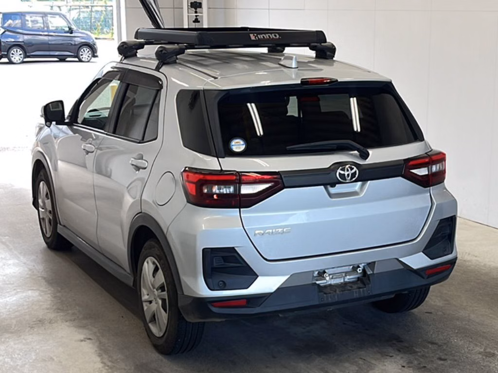 TOYOTA RAIZE
