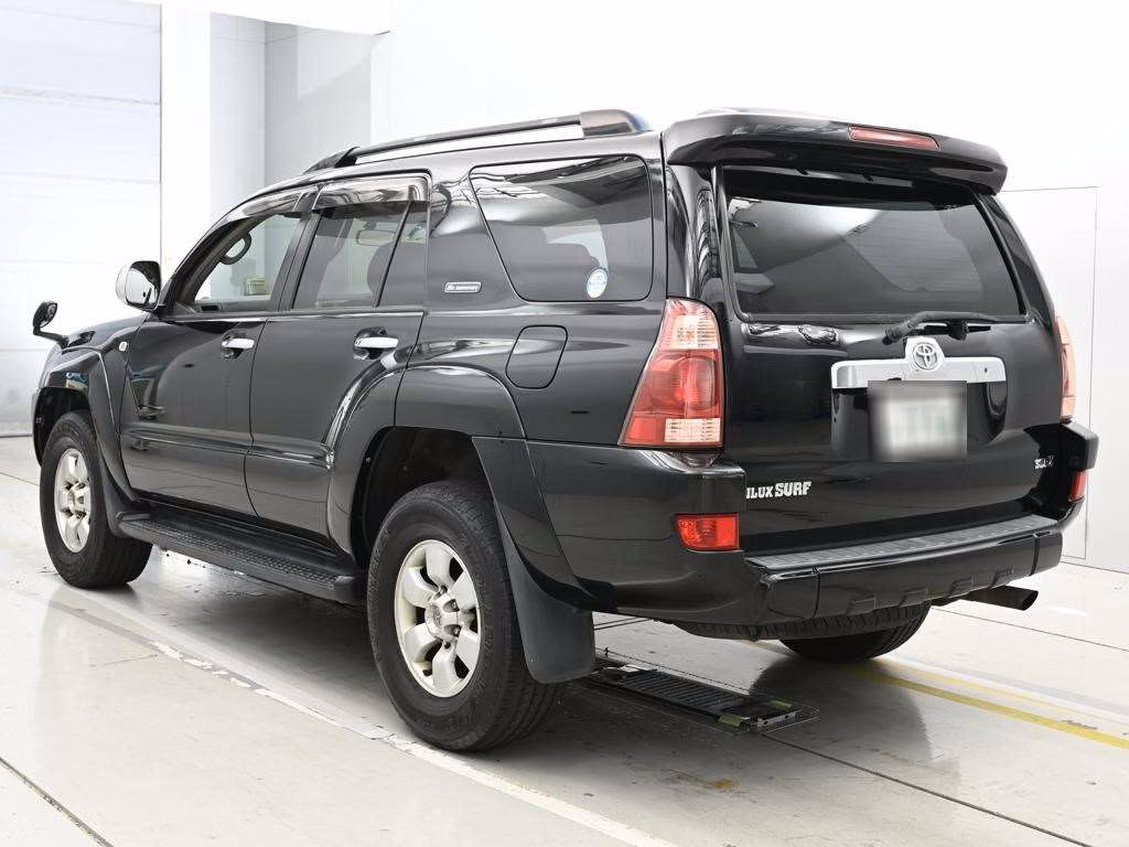 TOYOTA HILUX SURF