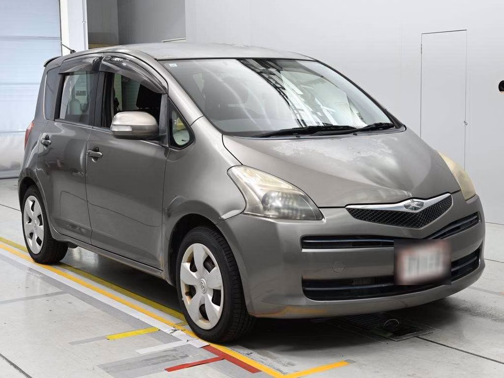 TOYOTA RACTIS
