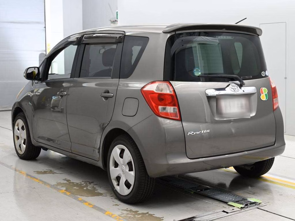 TOYOTA RACTIS