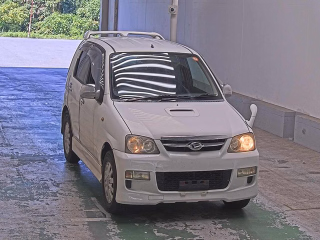 DAIHATSU TERIOS KID
