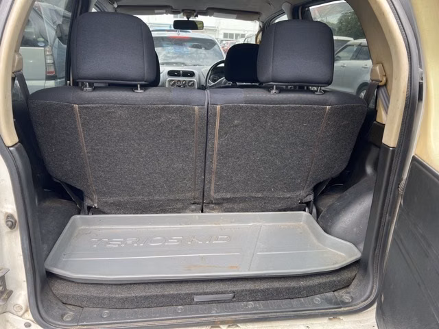 DAIHATSU TERIOS KID