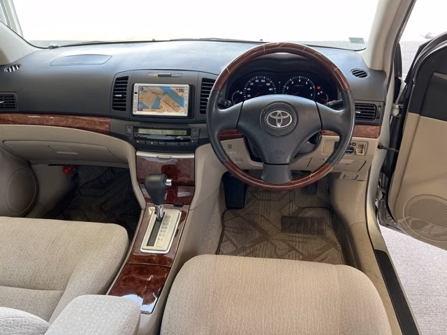 TOYOTA PREMIO