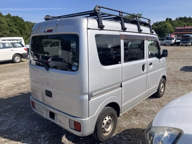 MITSUBISHI MINICAB