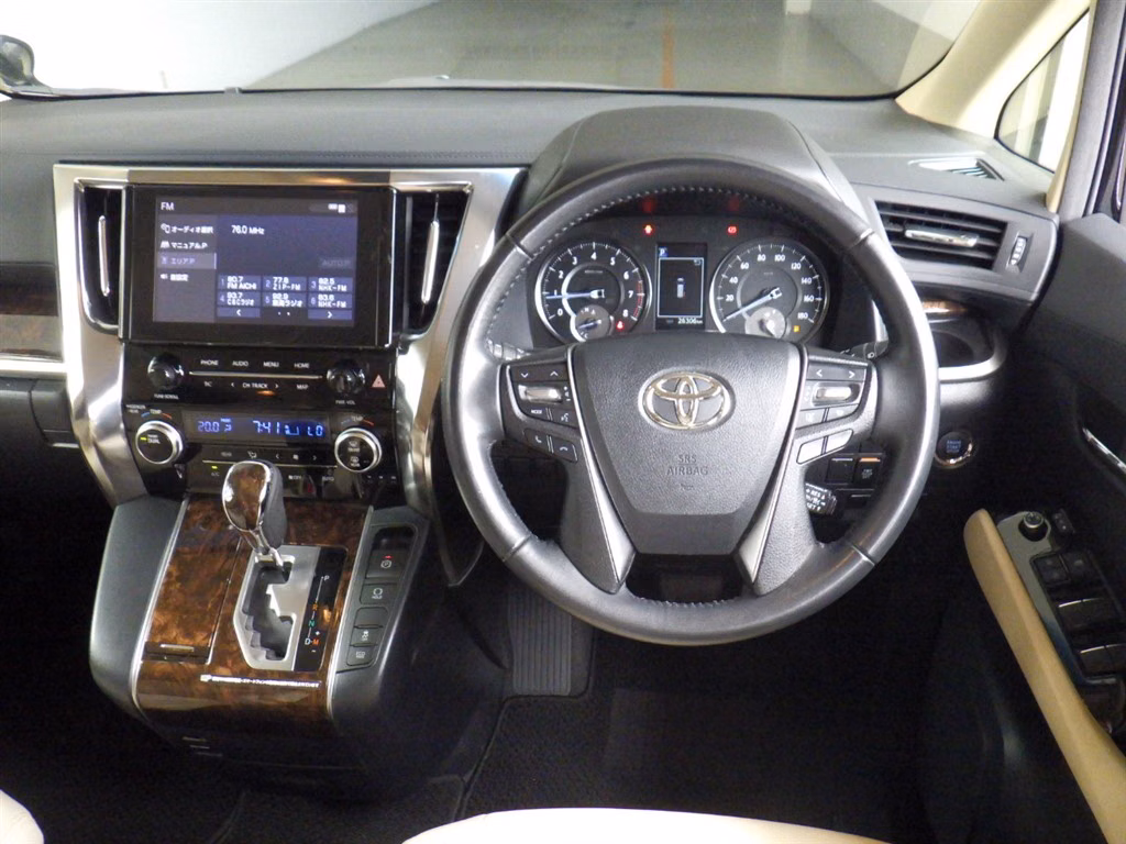 TOYOTA ALPHARD