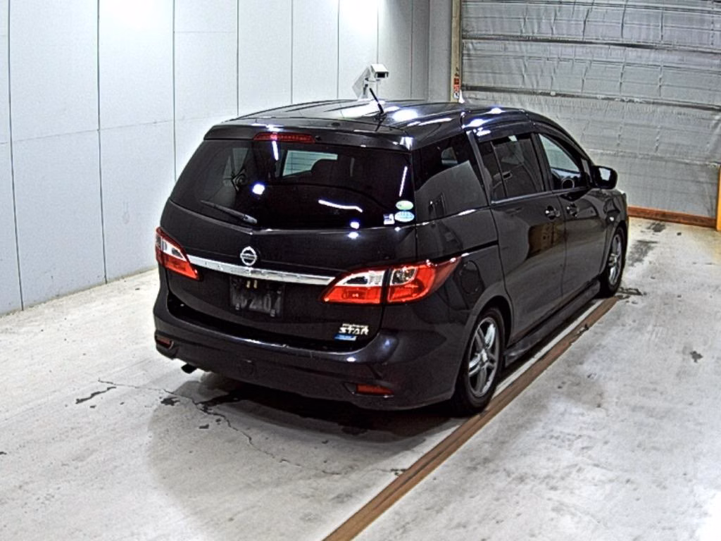 NISSAN LAFESTA