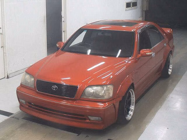 TOYOTA CROWN