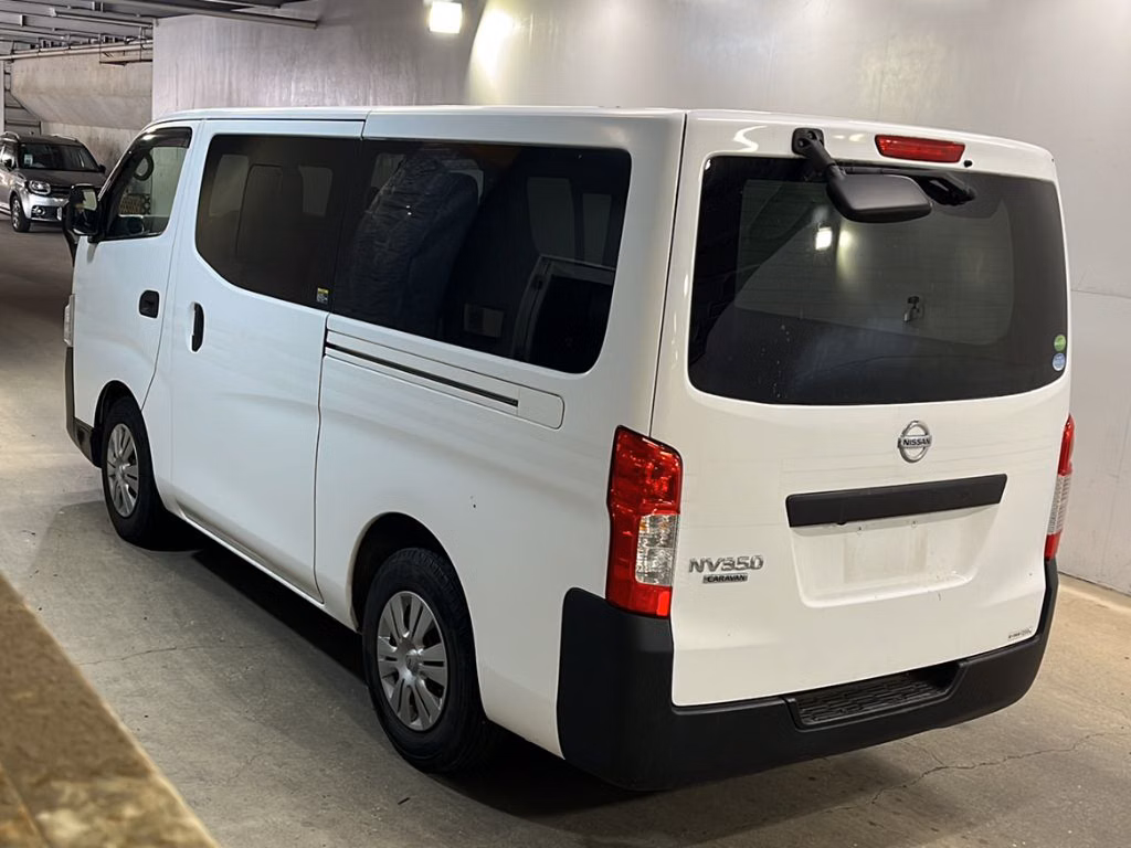 NISSAN NV350 CARAVAN