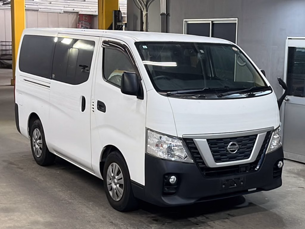 NISSAN NV350 CARAVAN