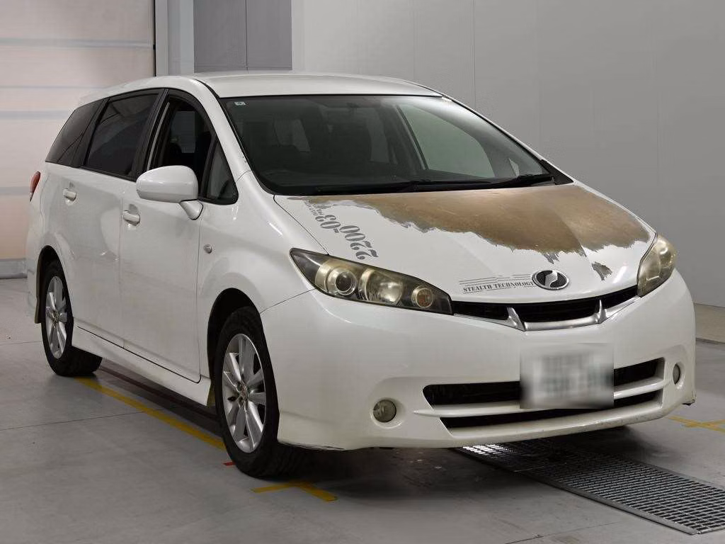 TOYOTA WISH