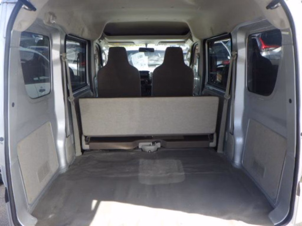 MITSUBISHI MINICAB