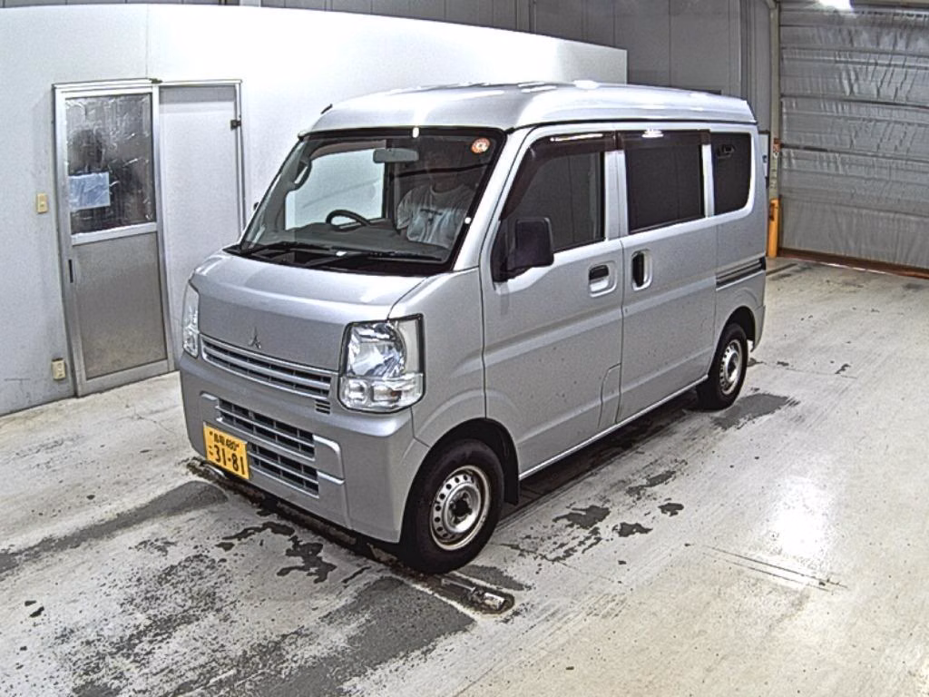 MITSUBISHI MINICAB