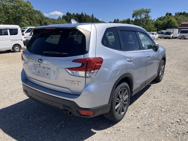 SUBARU FORESTER