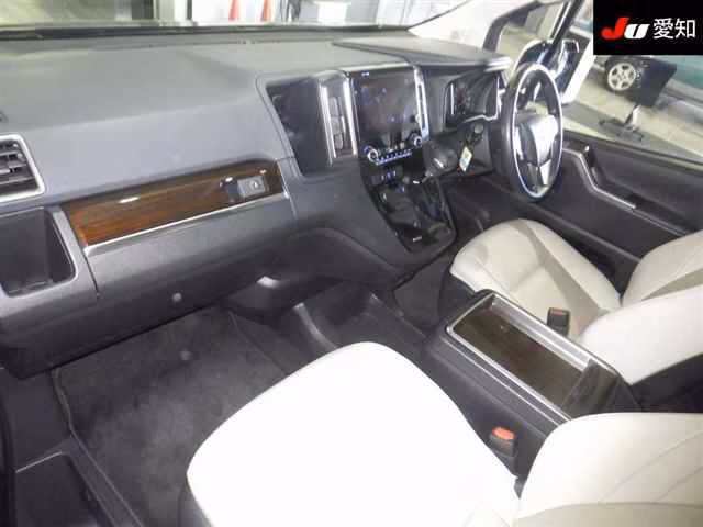 TOYOTA GRANACE