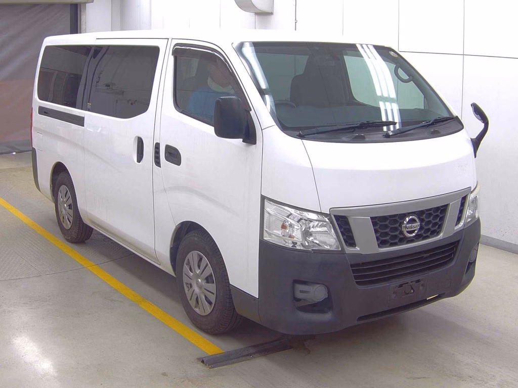 NISSAN NV350 CARAVAN