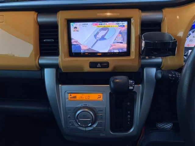 MAZDA FLAIR CROSSOVER