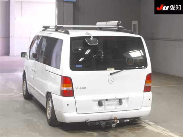 MERCEDES-BENZ V-CLASS