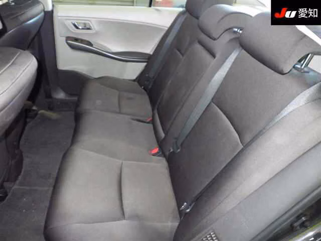 TOYOTA SAI