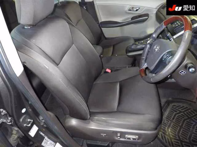 TOYOTA SAI