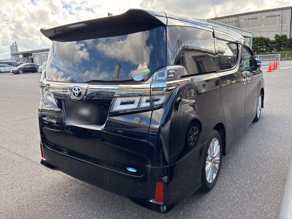 TOYOTA VELLFIRE