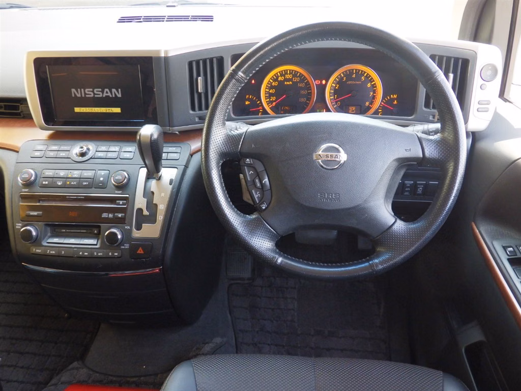 NISSAN ELGRAND