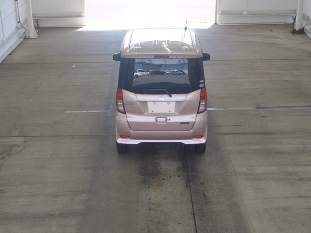 MITSUBISHI EK SPACE