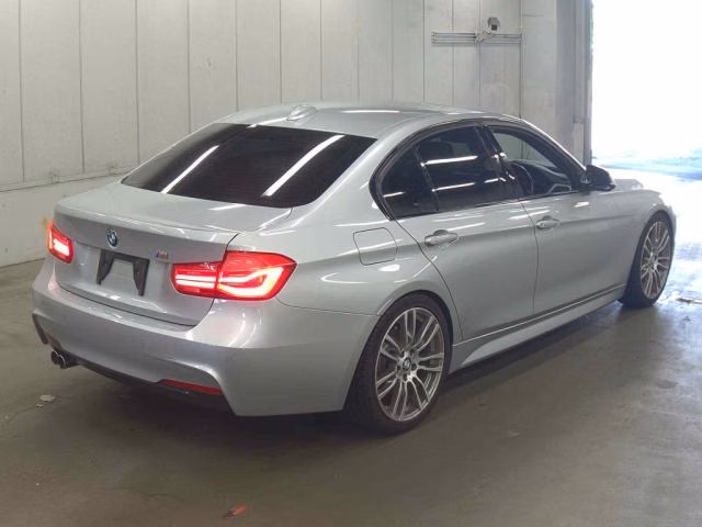 BMW 3-SERIES