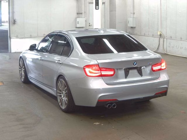 BMW 3-SERIES