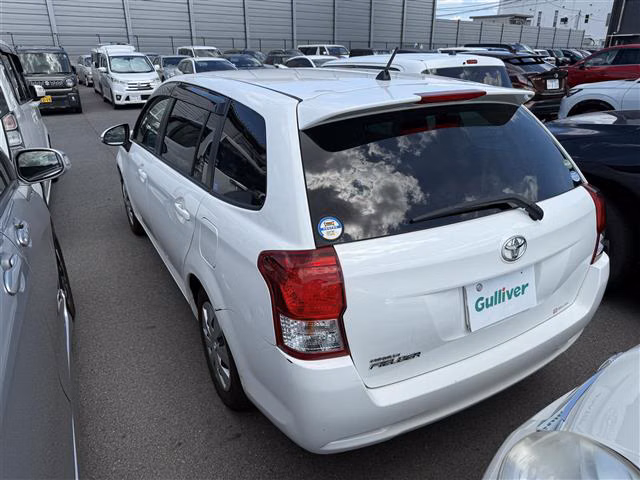 TOYOTA COROLLA FIELDER