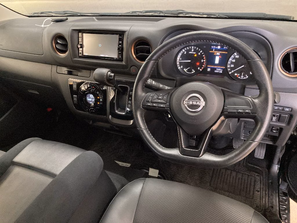 NISSAN CARAVAN