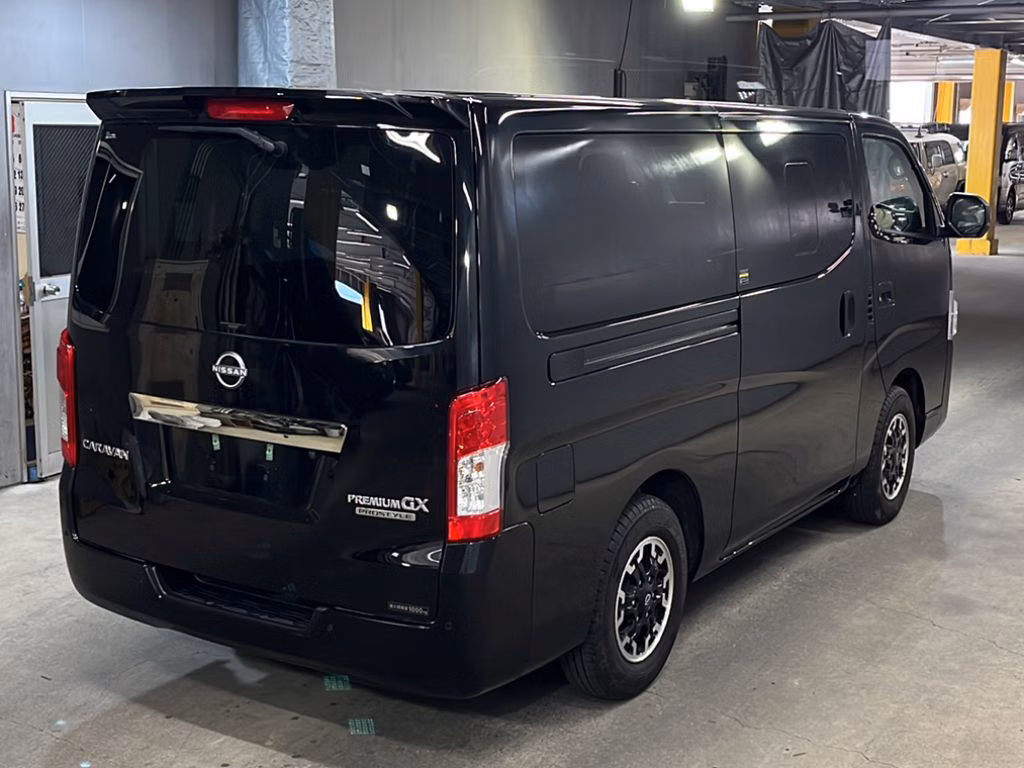 NISSAN CARAVAN