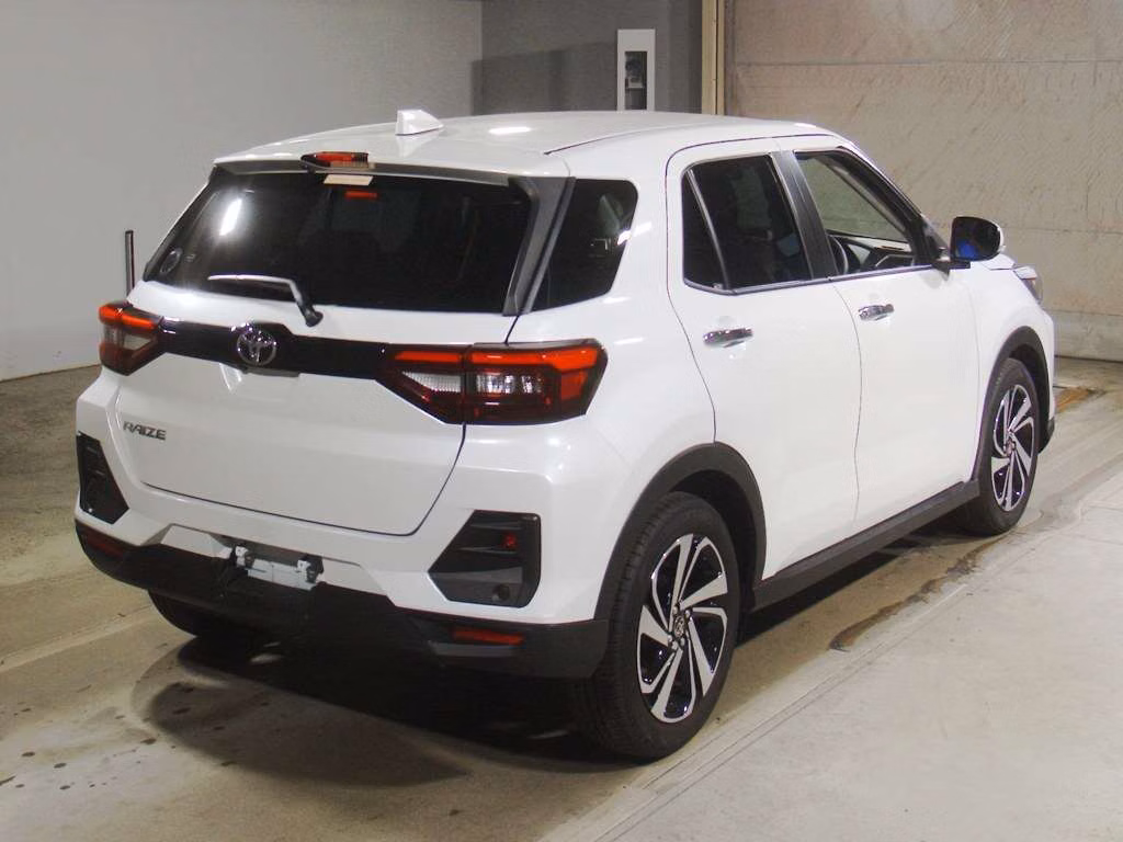 TOYOTA RAIZE